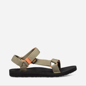 Teva Universal Sandal US 8
